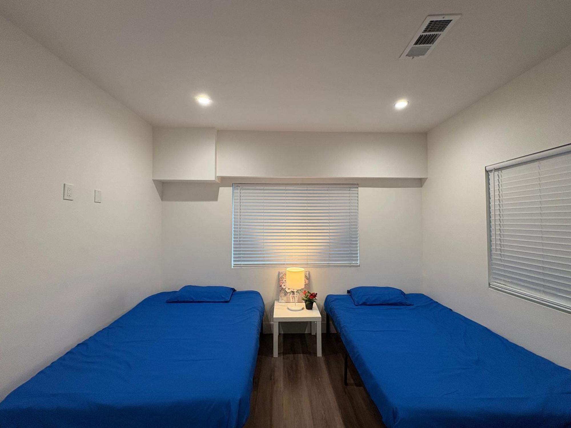 The Blue Hostel Los Angeles Bagian luar foto