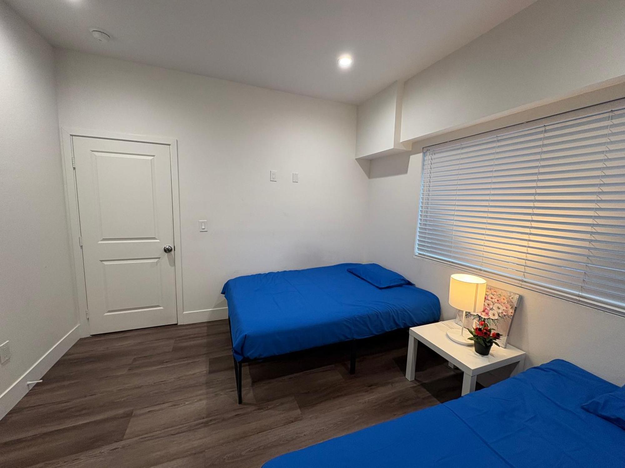 The Blue Hostel Los Angeles Bagian luar foto
